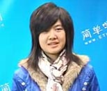 梁露萍